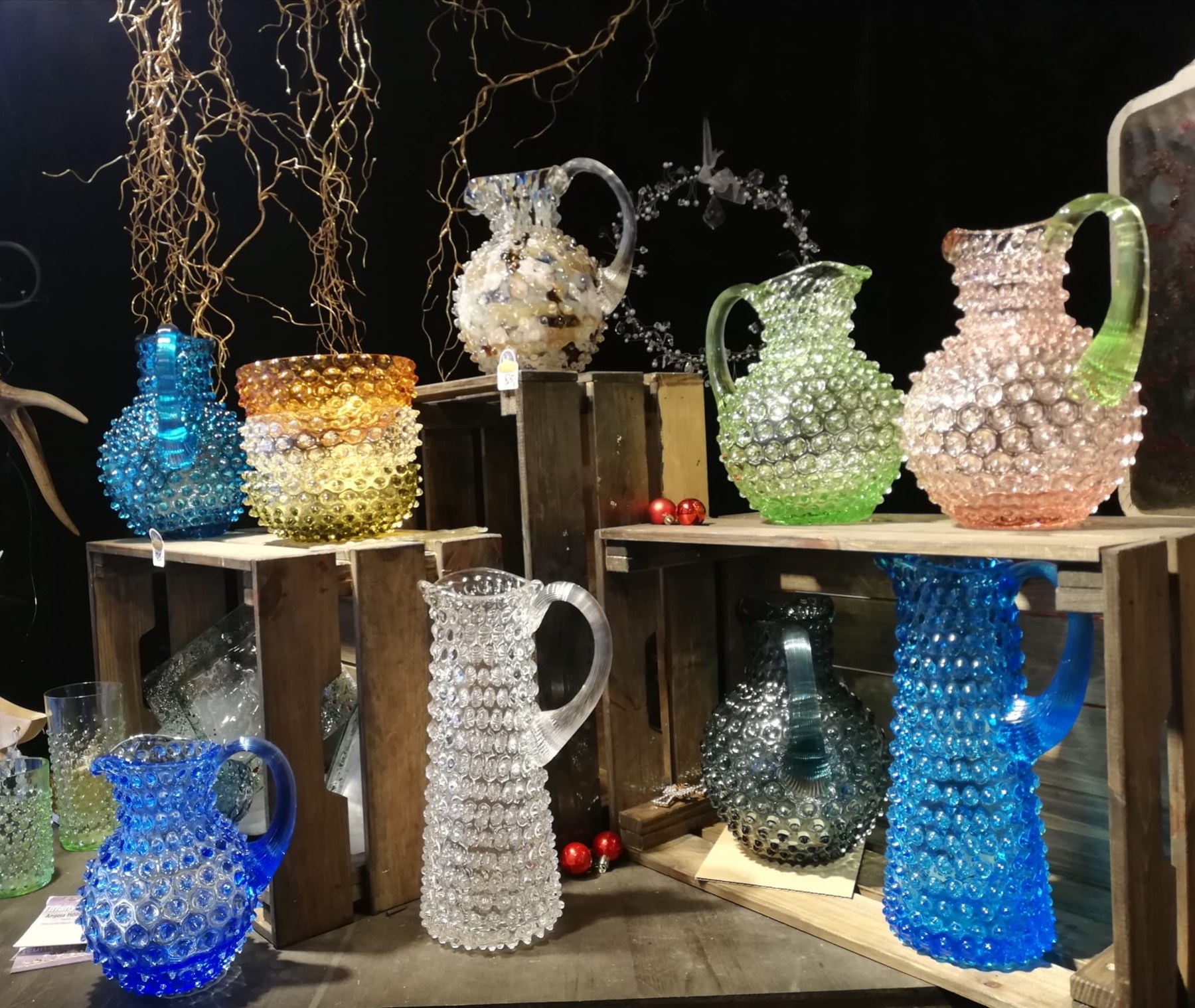 Polka-Dot-Karaffen und Glasbläser-Kunst
